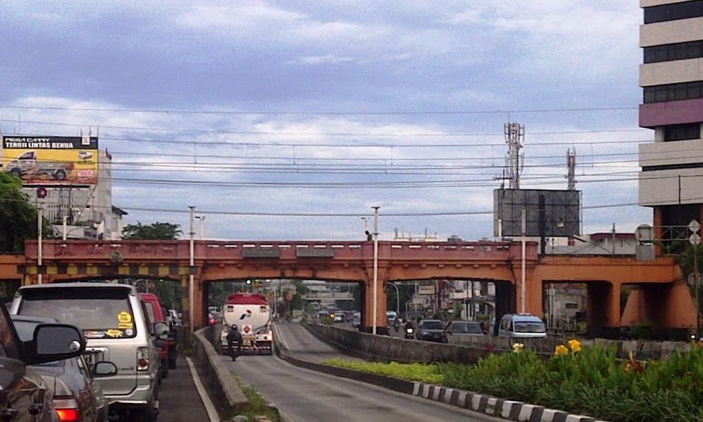 Jatinegara Train Bridge, Jakarta, Indonesia by Winky Winarizal