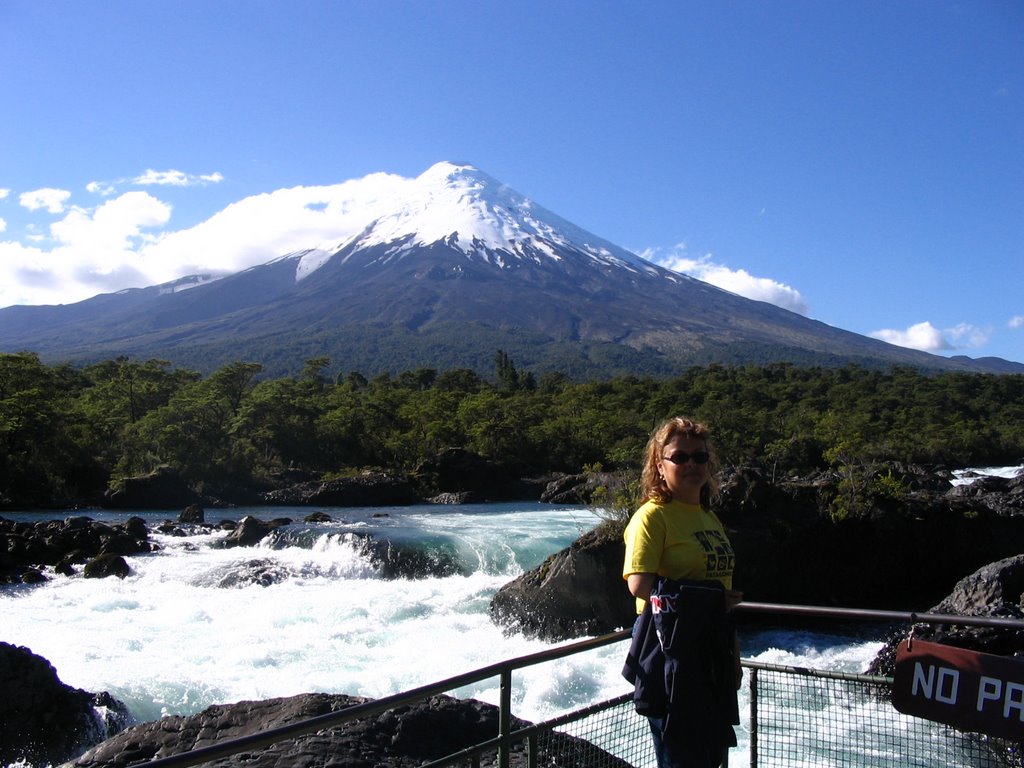 Saltos del Petrohue y Volcan Osorno by Juan Carlos Munoz