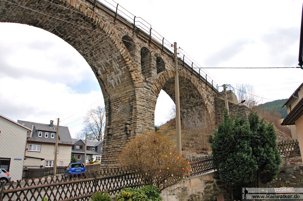 Viadukt in Gräfenthal by Railwalker