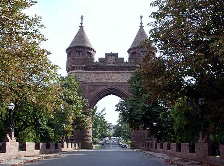 Soldiers & Sailors Memorial Arch, Hartford, Connecticut by Ronald Photography