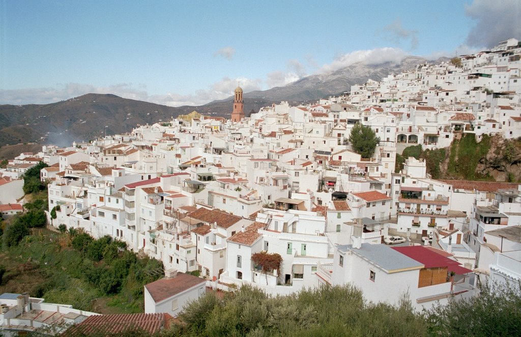 Competa - Sierra Almijara by VincentCleij