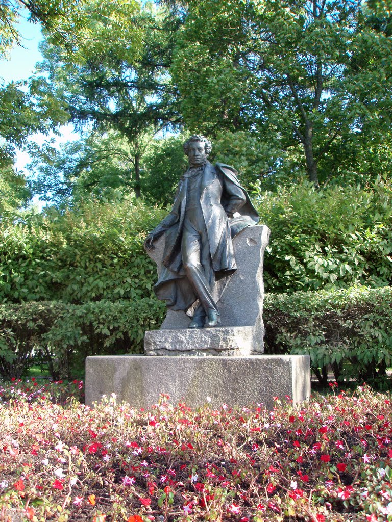 Monument to Alexander Pushkin by IPAAT