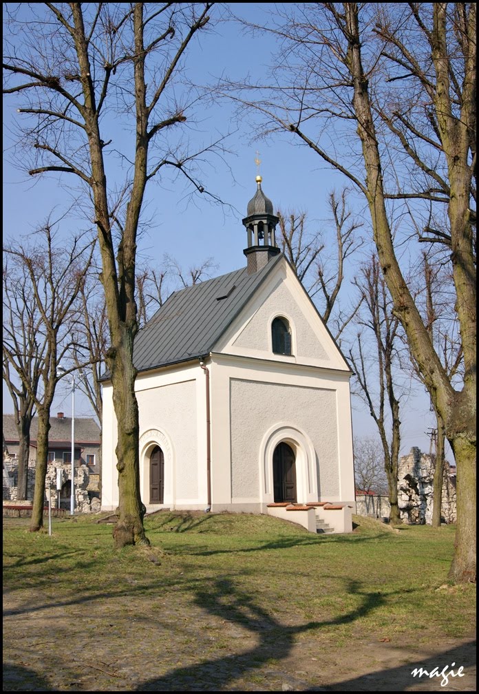 GÓRA św. ANNY. Jedna z 35 kaplic kalwaryjskich, zbudowanych w 1709 roku/One of the 35 chapels of Calvary, built in 1709 by Krystyna Koch-magie*