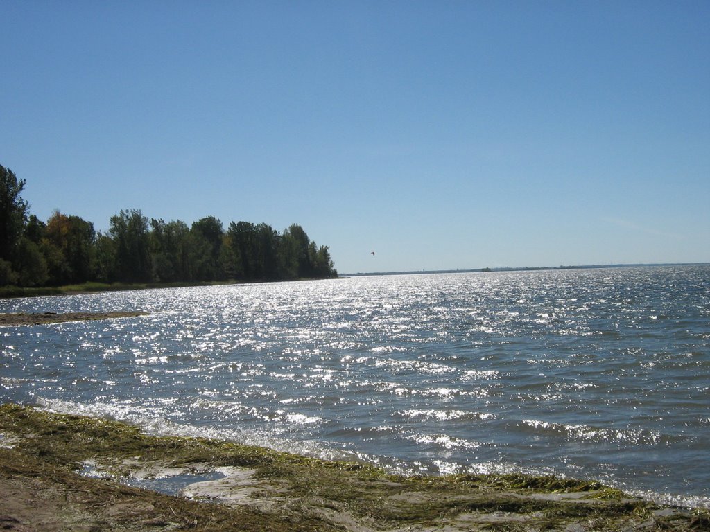 Plage Île St-Bernard by Mathieu D.