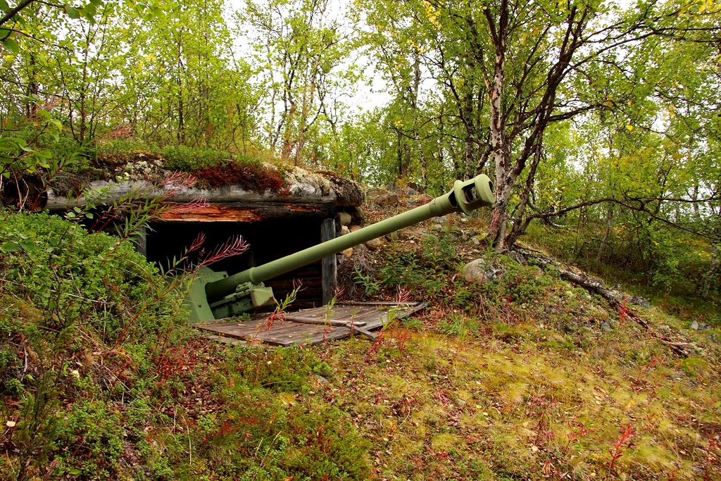 Järämä, Sturmbock-Stellung (Kaaresuvando-Stellung). 75 mm panssarintorjuntatykin katettu pesäke, Enontekiö, Finland + Video by Ilkka T. Korhonen