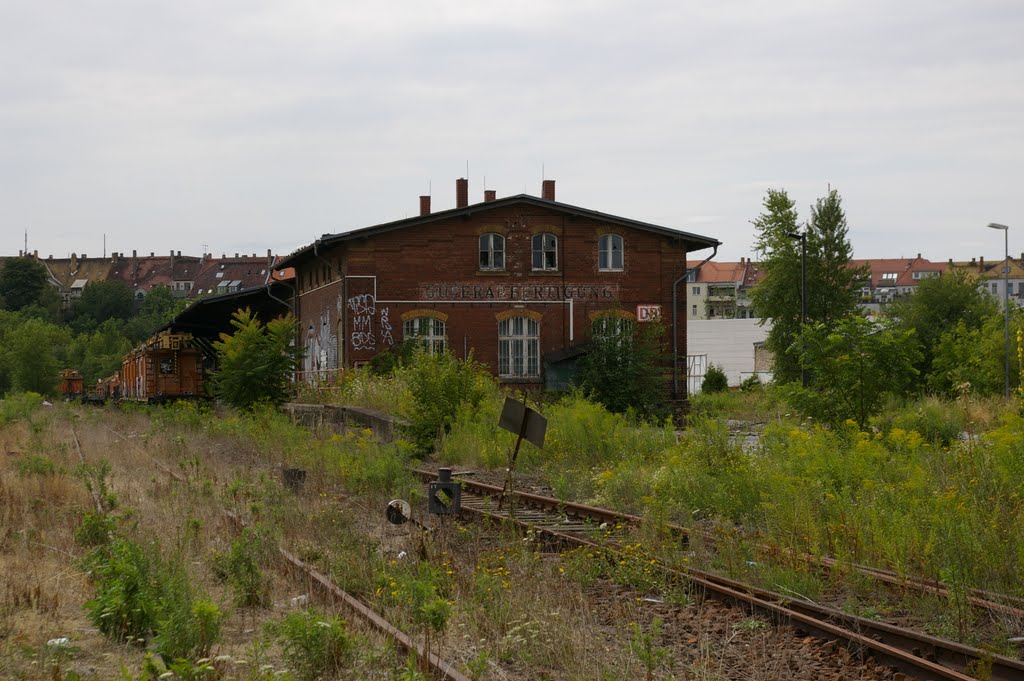 Lost Place - Güterabfertigung by reggaeboy