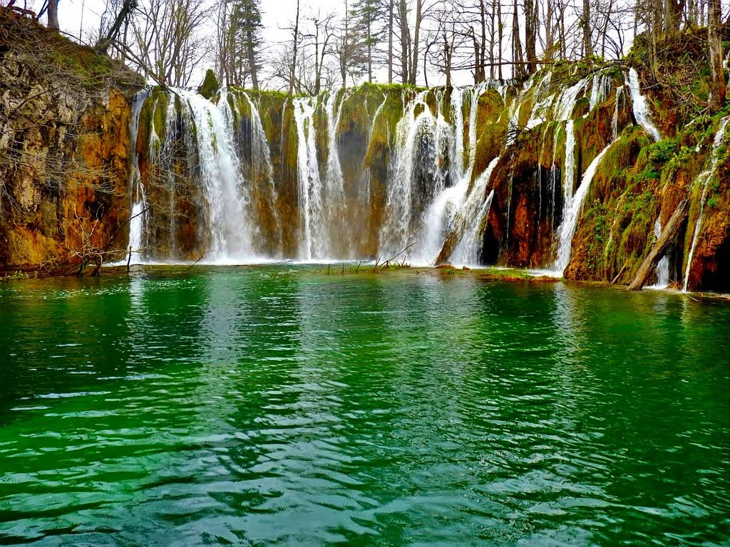 Waterfall in Plitvice Lakes by Albányai Mária