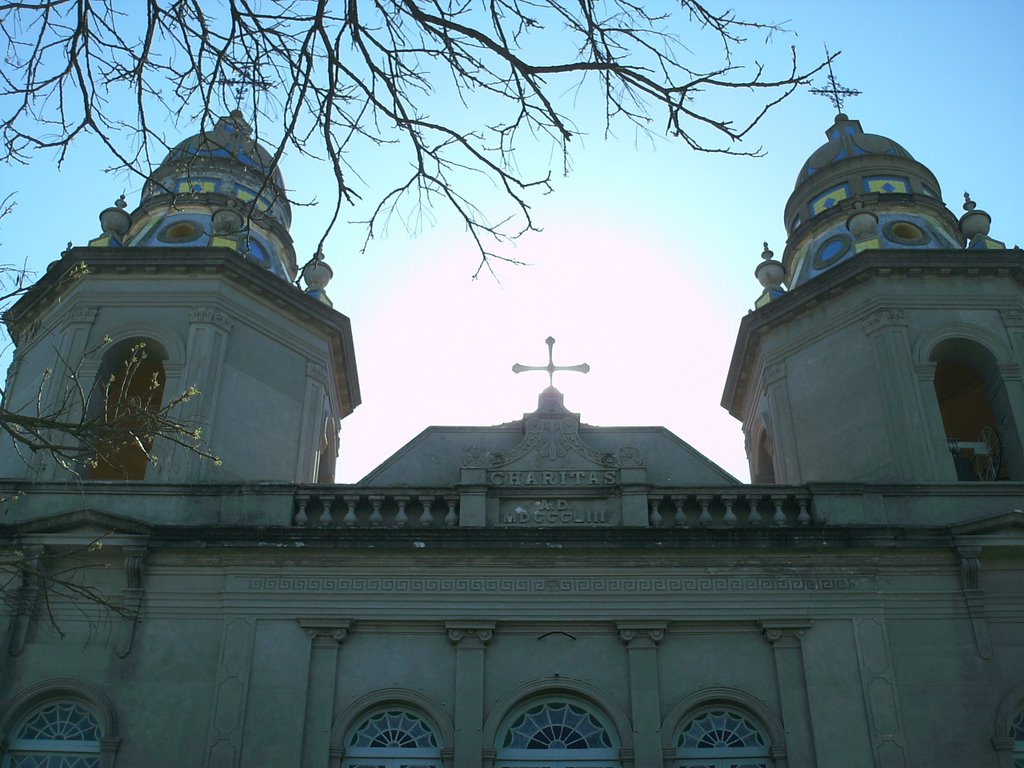 Catedral São Francisco de Paula (Romana) by Elton Vergara-Nunes