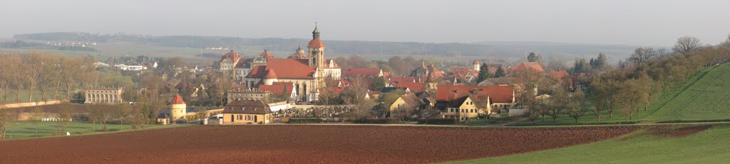 Ellingen (Hofgarten, Stadtmauer, Schloß, Kirche St. Georg, Rathaus, Pleinfelder Tor & mehr) by Artur Lutz