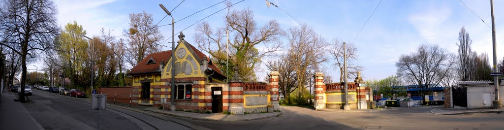 Eingang in den Heiligenstädter Park, rechts das Hallenbad Döbling by Häferl