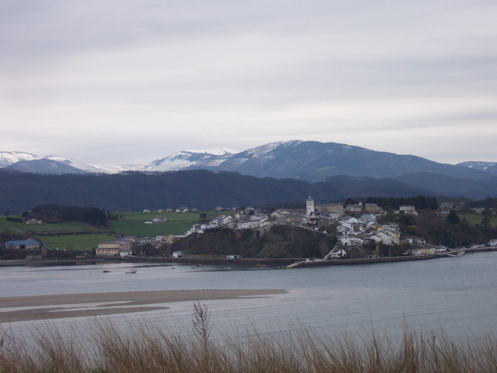 Invierno en Castropol by Marcos González