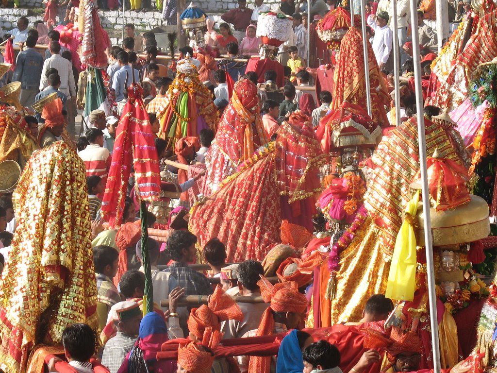 Devs in Joginder Nagar Mela by Sanjay Sharma