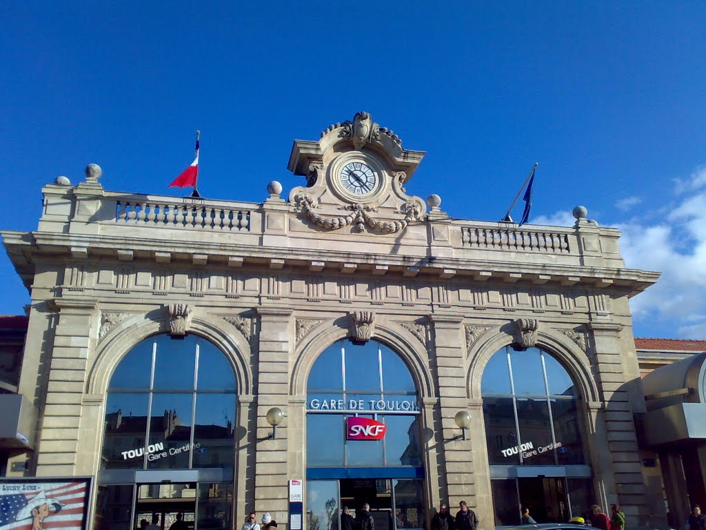 La Gare de Toulon, France by gan22