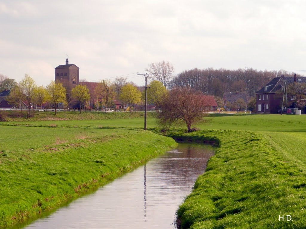 Wettringen OT Bilk - Blick über Vechte zur kath. Dorfkirche St. Michael by Heribert Duling