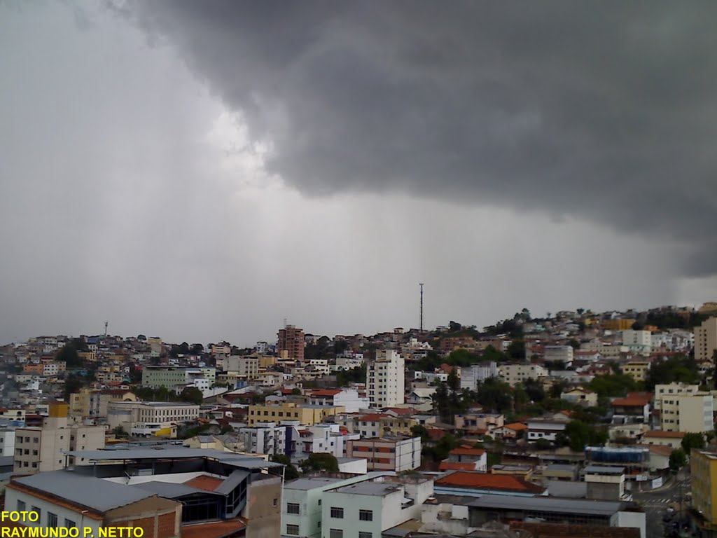 MG-Juiz de Fora Av. Governador Valadares Olha a Chuva ai Gente by Raymundo P Netto