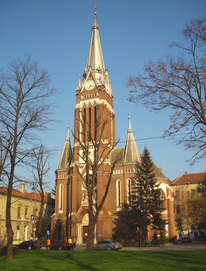 Biserica Luterană din Arad (Biserica Roşie) by danger.mouse