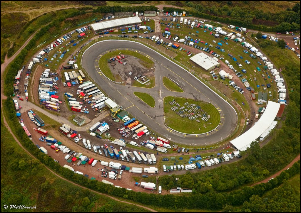 Hednesford Raceway by PHILLIP CORNISH