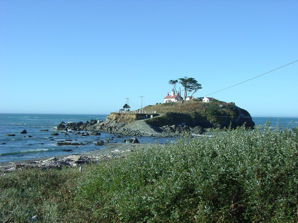 Battery Point Lighthouse - Crescent City by GNR8