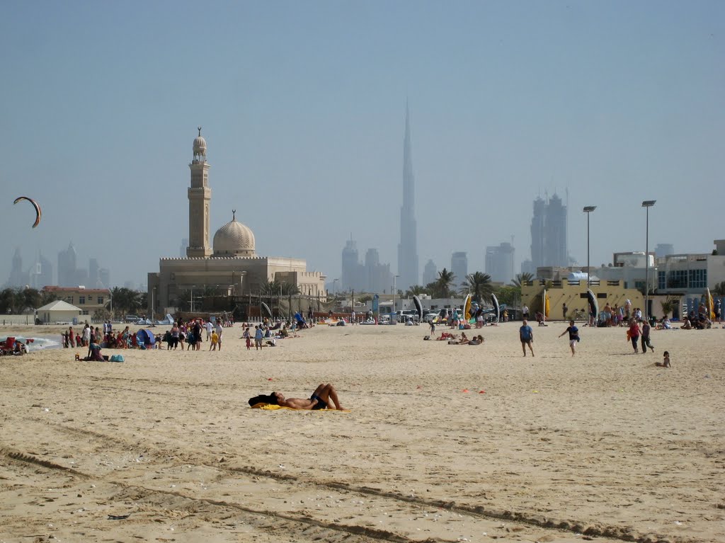 Dubai Beach by Don Carlos