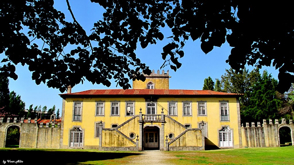 Porto, casa Ramalde / Manor-house by Voar Alto