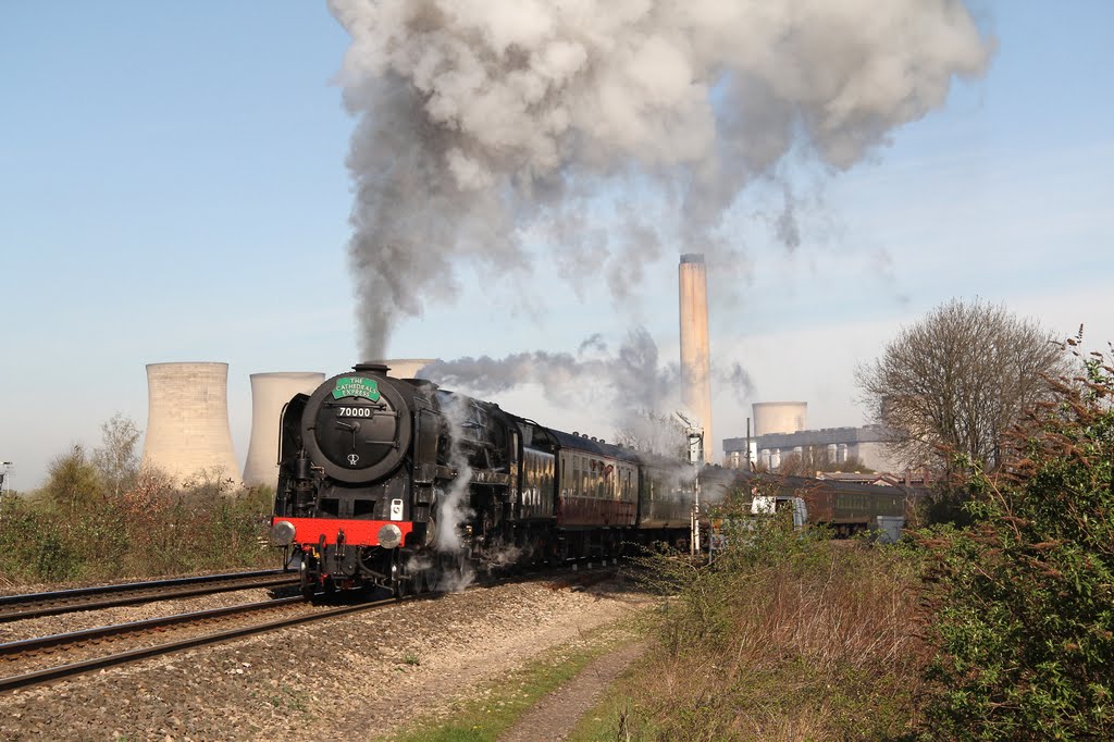 Steam special passing Didcot Power Stn by brian daniels