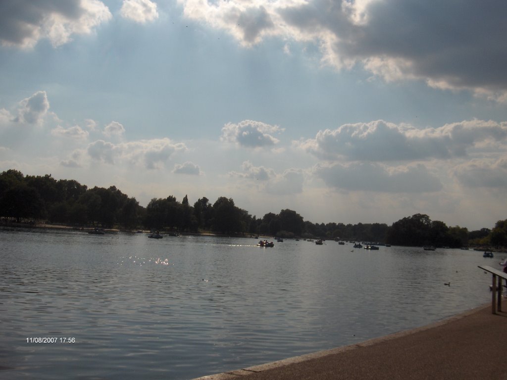 Hyde park by lulucy