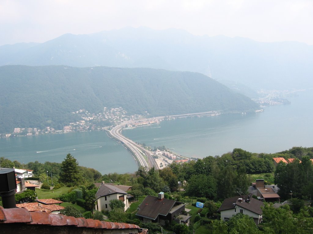 Carona vista su Melide, lago di Lugano ( Lago Ceresio ) by Christian Brignoni