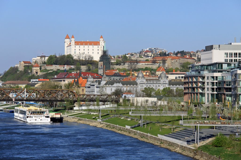 Bratislava Castle from the Apollo Bridge by Jan Madaras