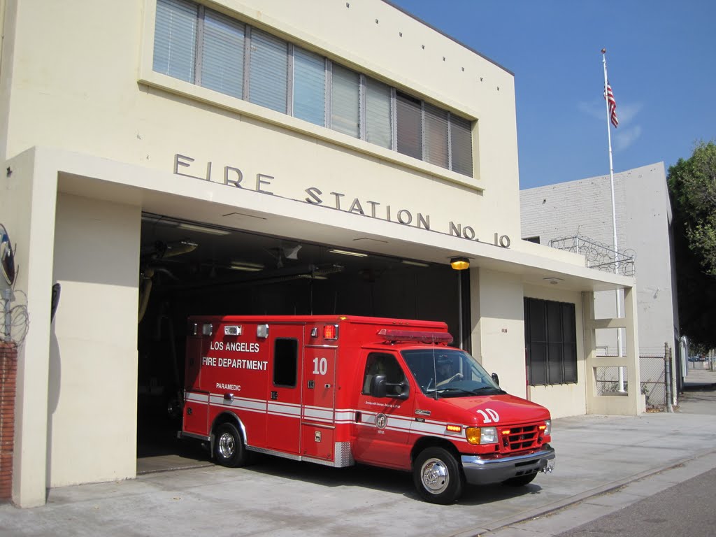 Los Angeles South Olive Street Station 10 LAFD by TMBerlin