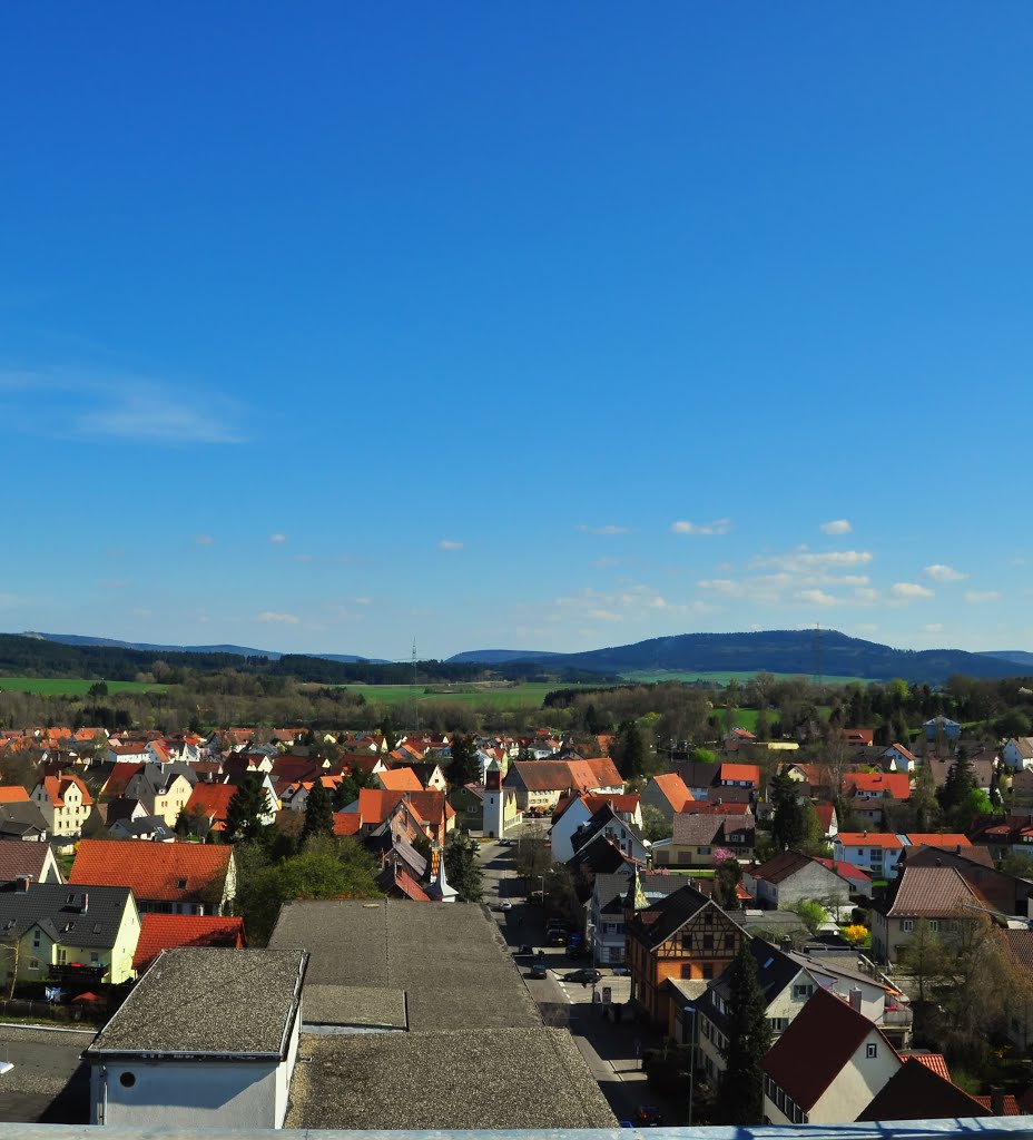 Trossingen-Süd, Blick zum Lupfen by Herbij