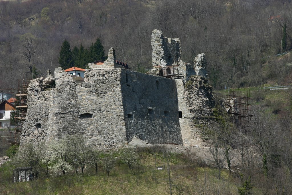 Il Castello di Torriglia by giulsaba