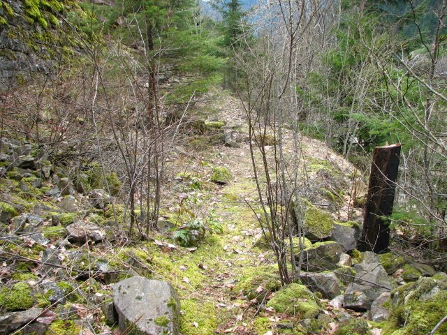 Cariboo Road; Yale Tunnel / Saddle Rock Tunnel by Bad Biker