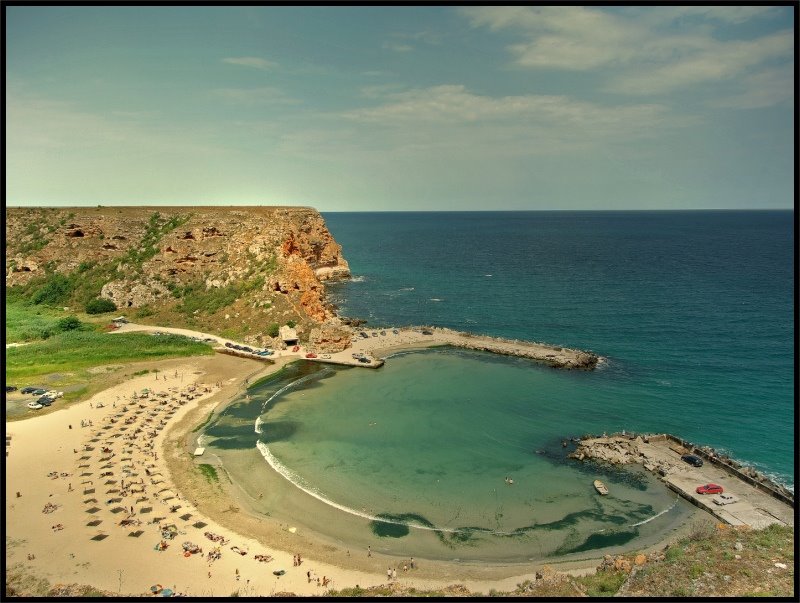 Bolata beach near Cape Kaliakra, Bulgaria by mrblond/PlamenAgov