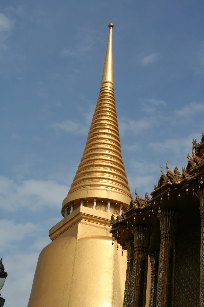 Bangkok - Wat Phra Kaewo by Styve Reineck