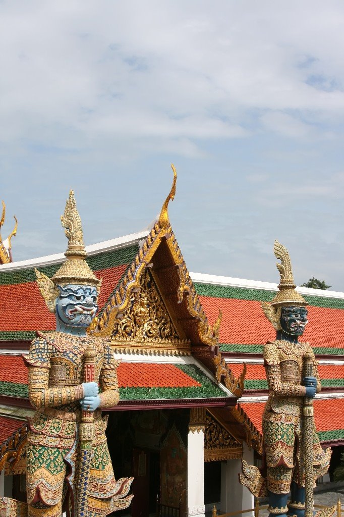 Bangkok - Wat Phra Kaewo by Styve Reineck