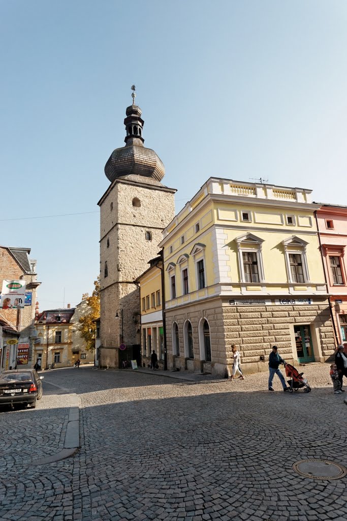 Vysoké Mýto - Vladislavova - View ESE on 13th Century Choceňská věž / Choceň Tower by txllxt