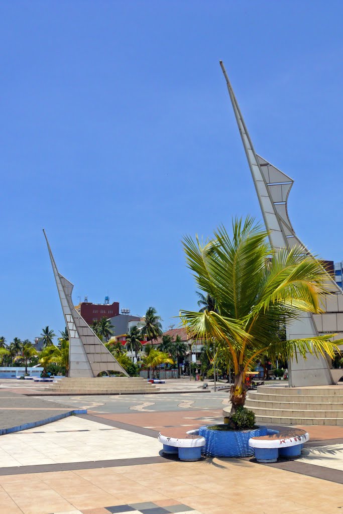 At Pantai Losari by sunmaya