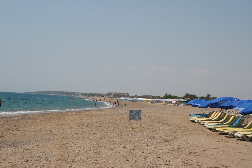 Strand manavgat by hans lankheet