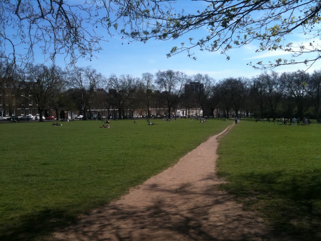 Highbury Fields by mmtsho