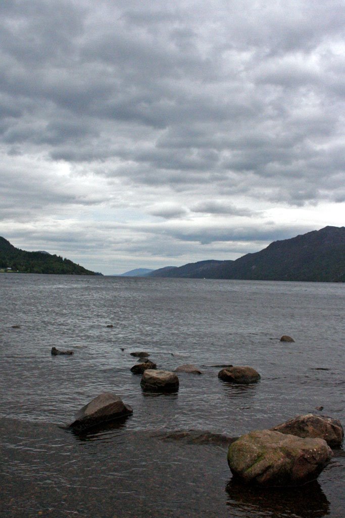 Fort Augustus, Loch Ness, the stones by zelik