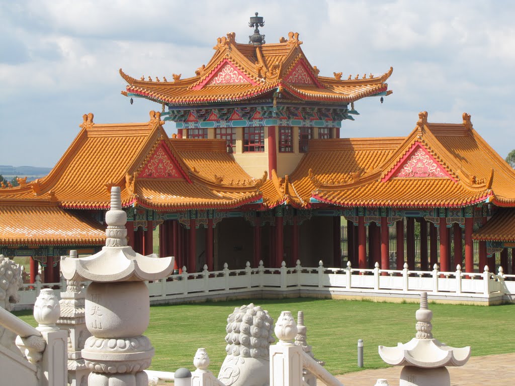 Templo Nan-Hua by Pedro Zurita Zaragoza