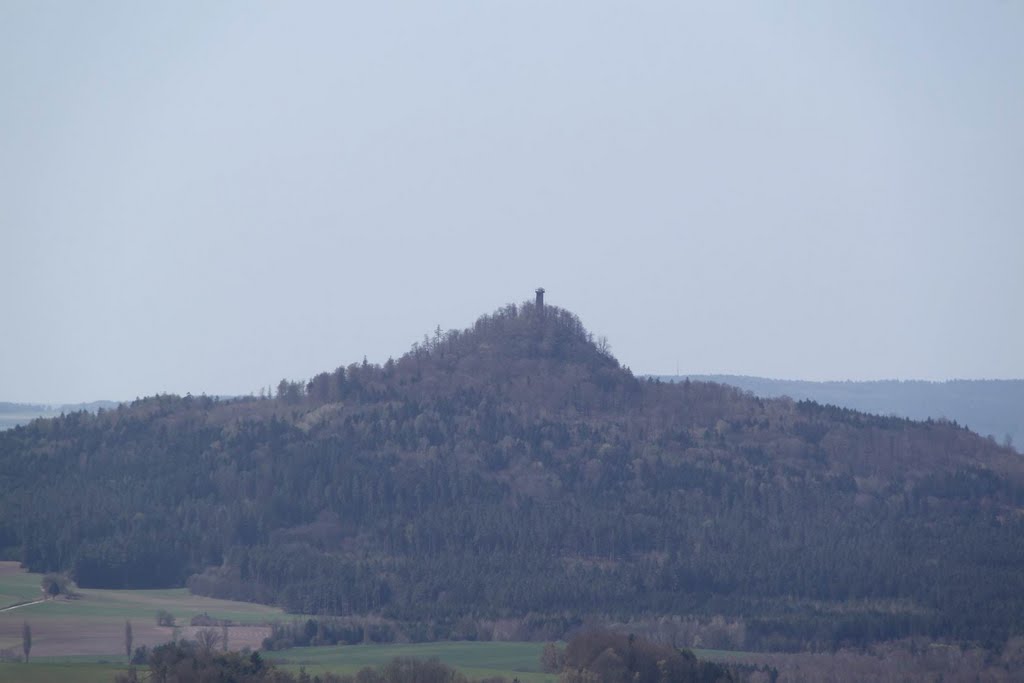 Rauher Kulm von der Burgruine Waldeck aus gesehen by David Strempel