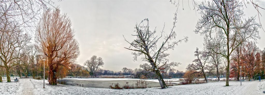 White vondelpark by dennisvdwater