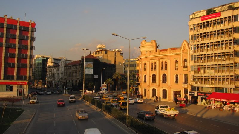 Üst geçitten yol manzarası Osman Ünlü by Osman Ünlü