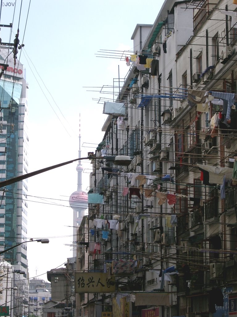 Streetscene Jiujiang road by Jeroen Overbeek