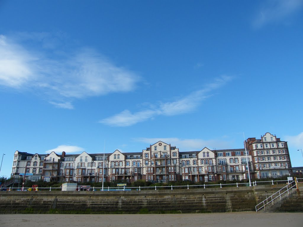 S Marine Drive, Bridlington by William Braquemard