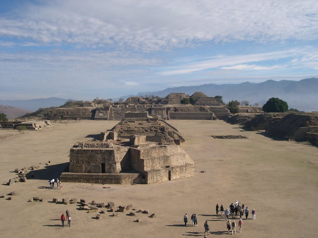 Monte Albán- Pre-Columbian archaeological site by Nicola e Pina Messico 2004