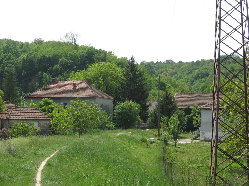 Grad Stalać - Brana uz Južnu Moravu by Sonja Sofronić