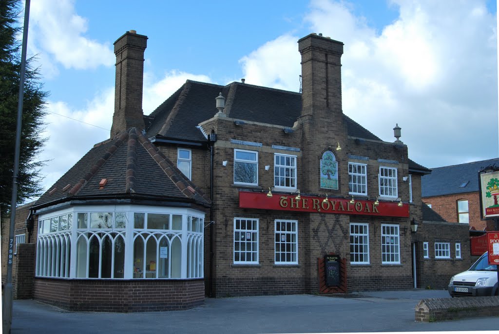 Tibshelf, Derbyshire, The Royal Oak by ♫ Russ Hamer