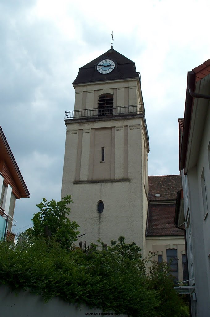 Turm der kath. Kirche Herz-Jesu in Leimen by Michael Ohmsen